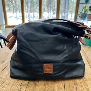 Dooney & Bourke Black Leather hobo shoulder bag